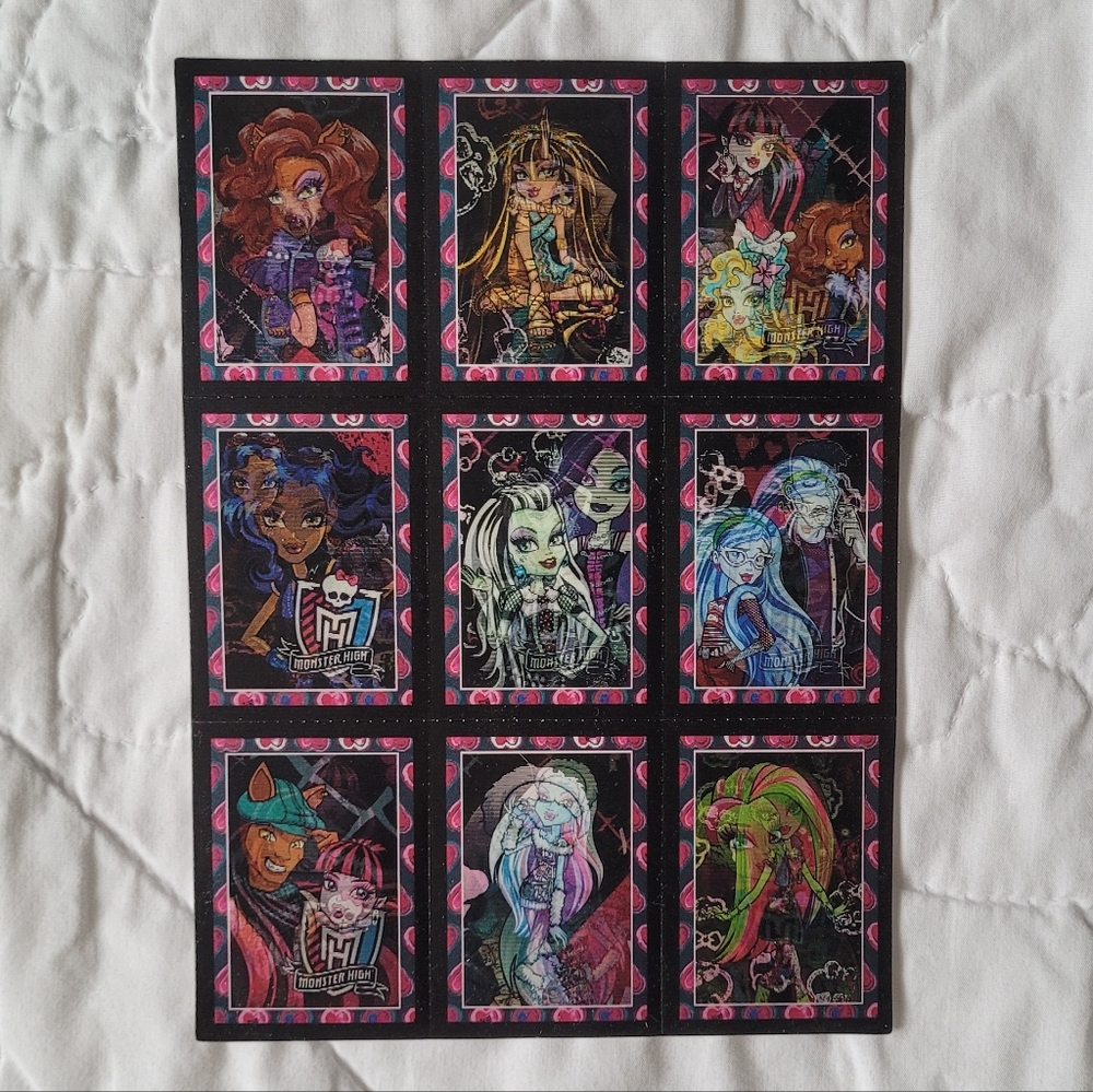 10/$20 ❄️ 9x Monster High Holographic Happy Valentine's Day Cut Out Cards